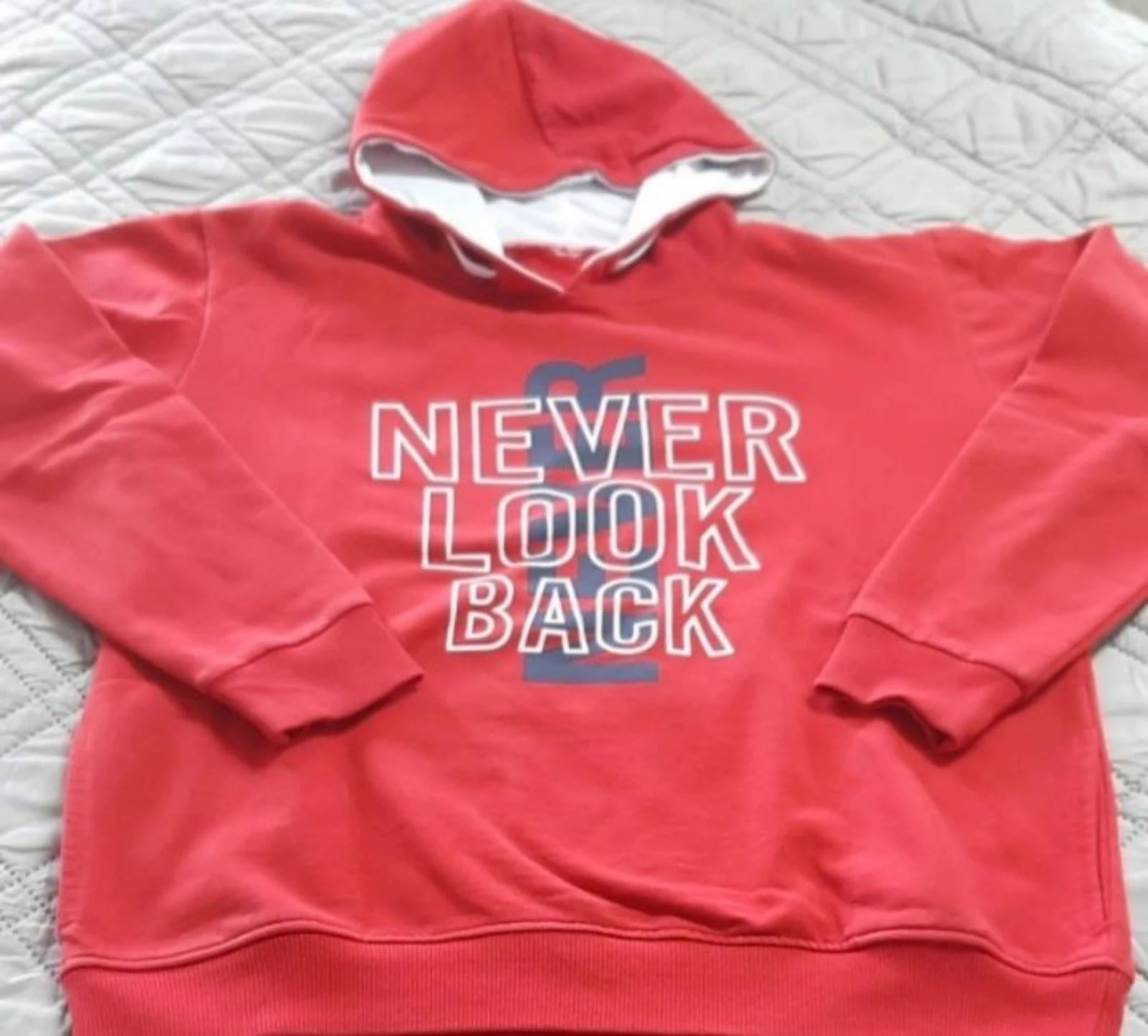Red sweatshirt - boy - 14 years – photo 3